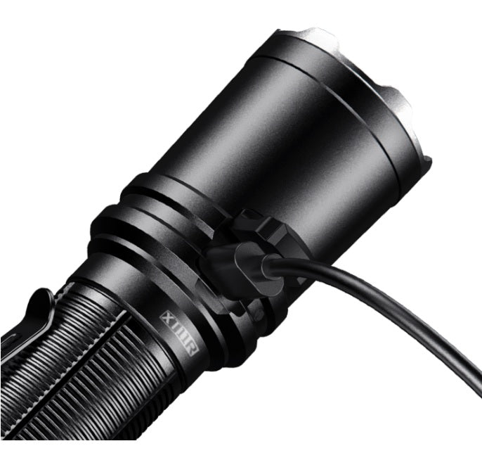 Linterna Klarus XT11R 1.300L 300mts